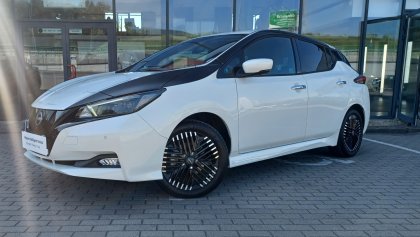 Nissan LEAF Elektryczny / N-Connecta / Pakiet Led / ProPILOT Assist/ 2WD /   2022R.<br /><small>(Samochód demonstracyjny)</small>