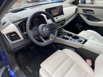 Nissan X-Trail e-POWER /Tekna / 4WD /BOSE   R.<br /><small>(Samochód demonstracyjny)</small>
