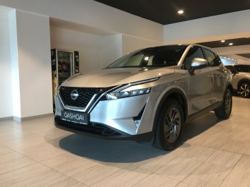 NISSAN Qashqai 1,3 140 KM Acenta OD Ręki  2022R.