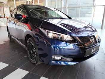 NISSAN Leaf 60kWh N-Connecta ProPilot Full LED   2023R.