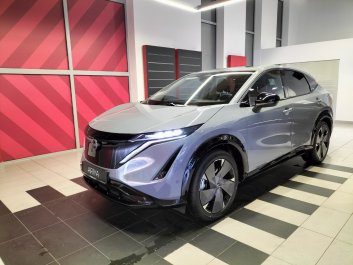 Nissan ARIYA Evolve 4x4, Szary Ceramiczny Dostępny od ręki   2023R.