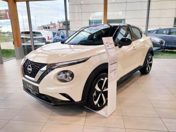 Nissan Juke Tekna 1.0 DIG-T 114KM + Nissan Connect +Pakiet Zimowy  2023R.