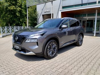 Nissan X-Trail e-POWER / Hybryda / Tekna / Pakiet Premium / Felgii 19" / 4WD /  4WD 2025R.