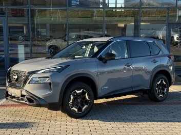 Nissan X-Trail e-POWER / N-TREK / e-4ORCE / 7-os.   R.