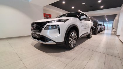 Nissan X-Trail e-POWER / Hybryda / Tekna / Pakiet Premium / Felgi 20" / 4WD /  4WD R.