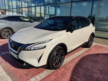 Nissan Qashqai e-Power 190KM TEKNA 2 Kolory   R.<br /><small>(Samochód używany)</small>