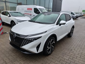 Nissan Qashqai 1.3 MHEV 158KM X-Tronic TEKNA+   R.<br /><small>(Samochód używany)</small>